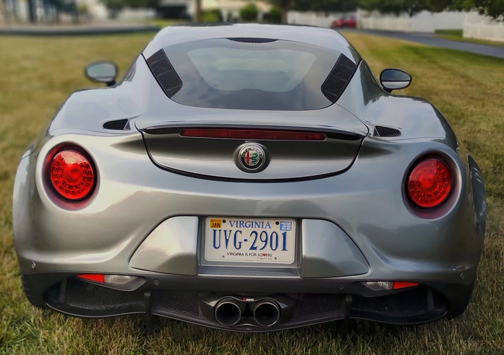2017 Alfa Romeo 4C Coupe - Image 5 of 31