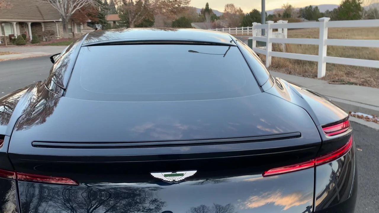 2017 Aston Martin DB11 - Image 23 of 31