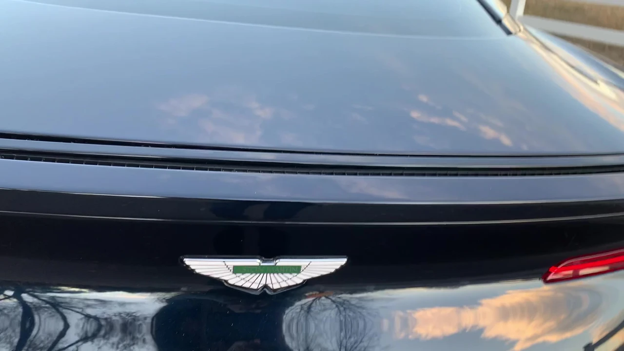 2017 Aston Martin DB11 - Image 24 of 31