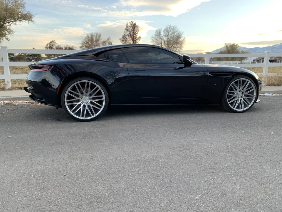 2017 Aston Martin DB11 - Image 7 of 31