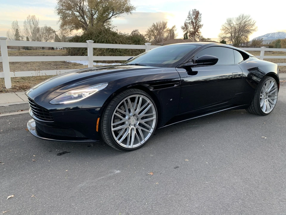 2017 Aston Martin DB11 - Image 3 of 31