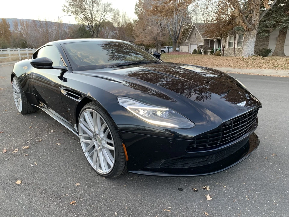 2017 Aston Martin DB11 - Image 9 of 31