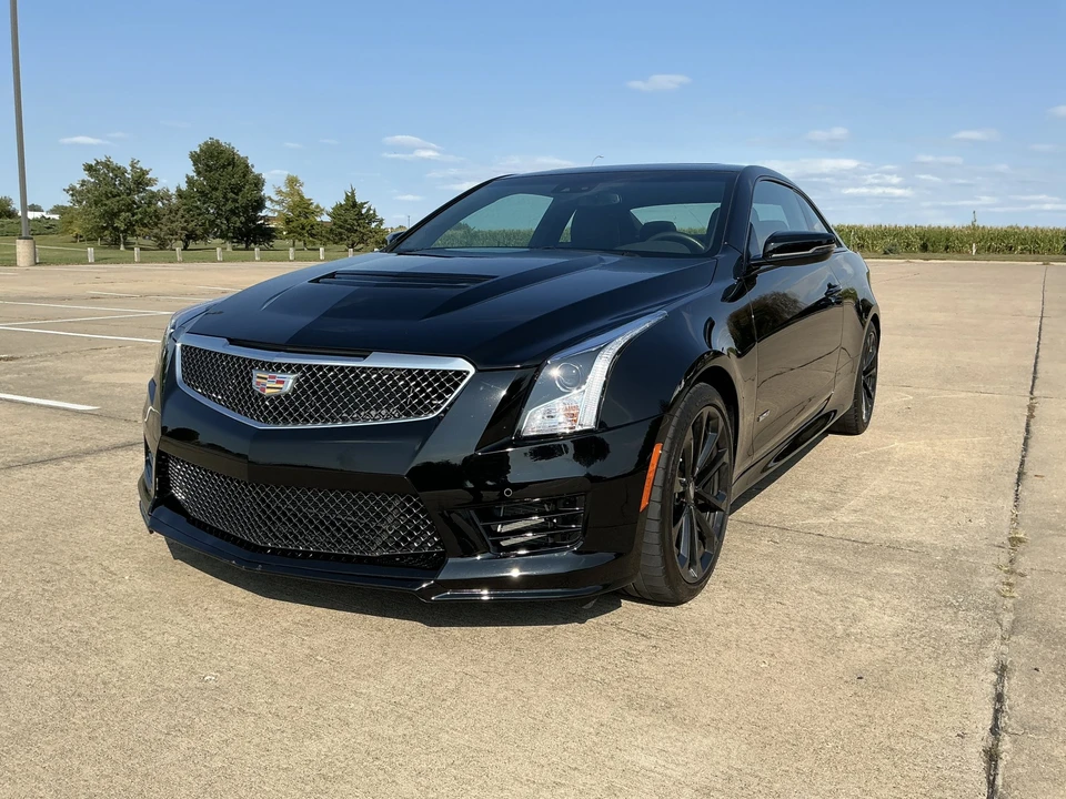 2017 Cadillac ATS-V - Image 2 of 31
