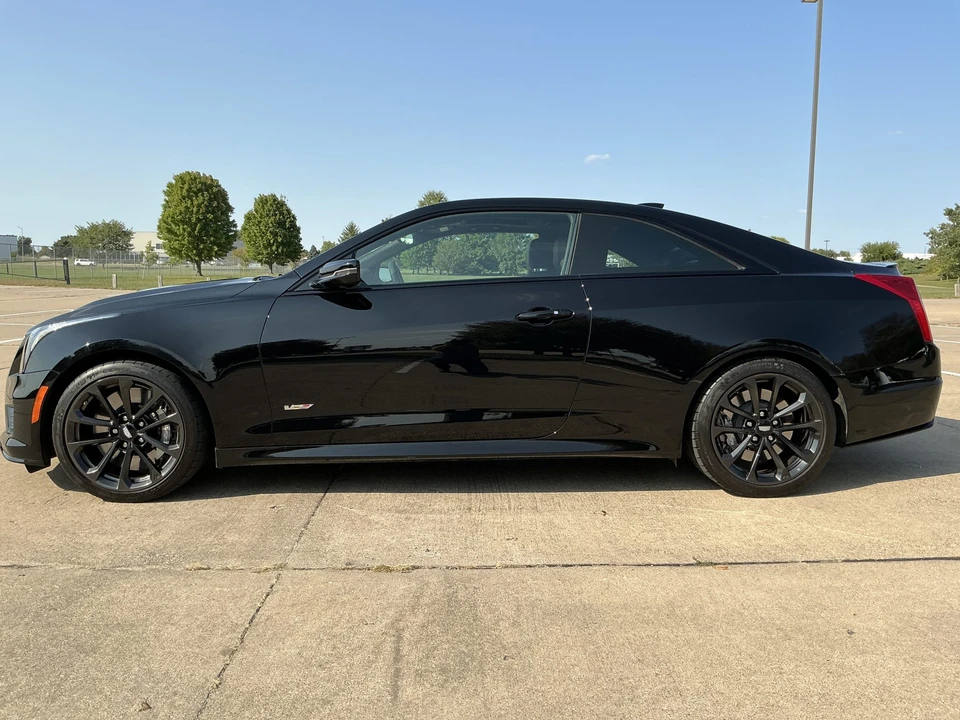 2017 Cadillac ATS-V - Image 11 of 31