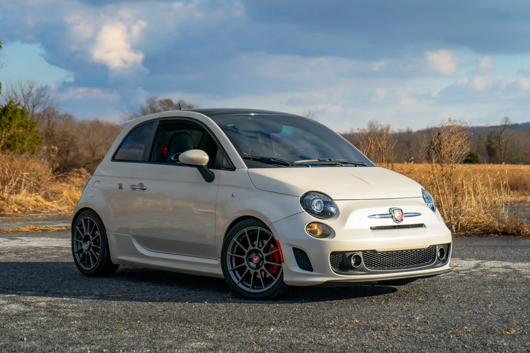 2017 Fiat Abarth 500 - Image 22 of 31