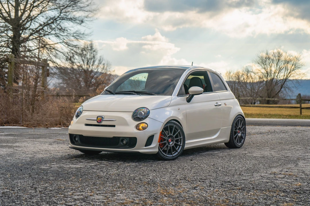 2017 Fiat Abarth 500 - Image 7 of 31
