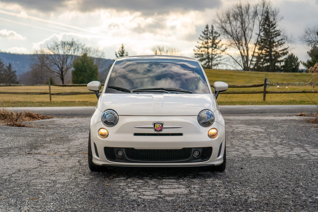 2017 Fiat Abarth 500 - Image 11 of 31
