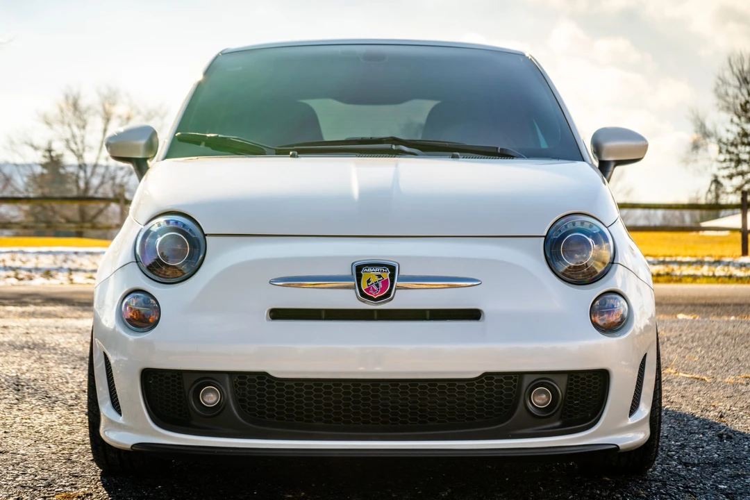 2017 Fiat Abarth 500 - Image 17 of 31