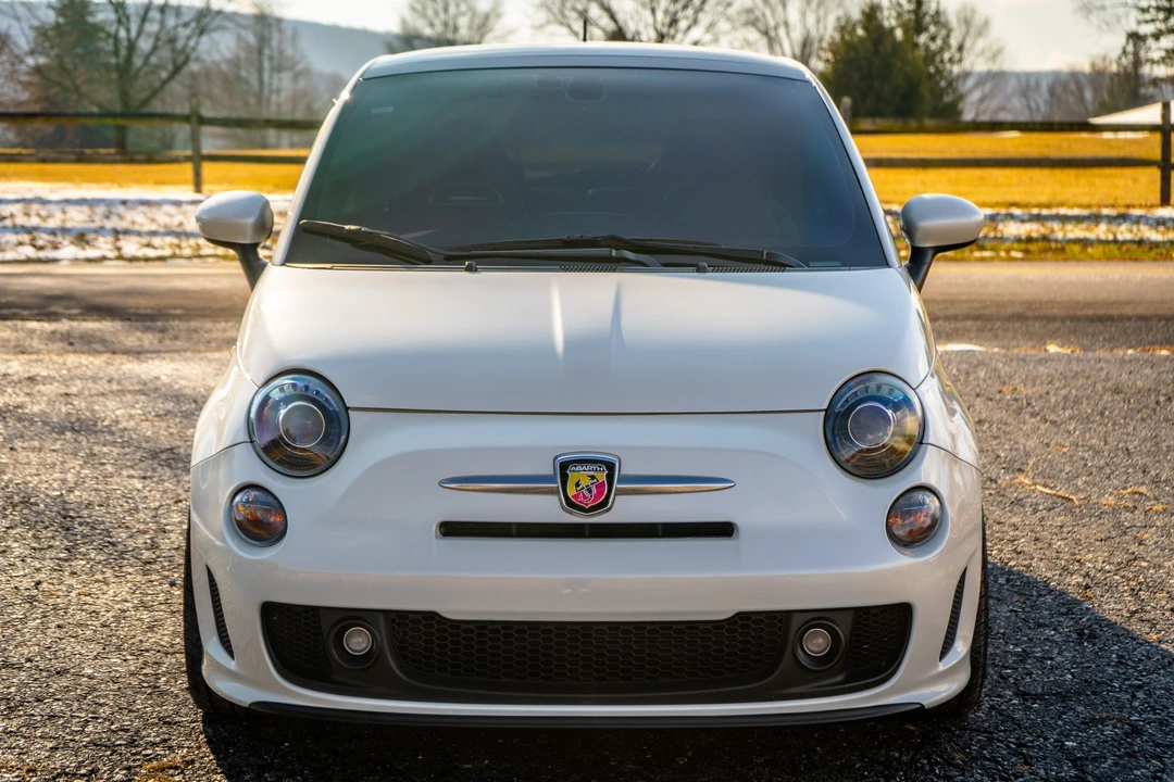 2017 Fiat Abarth 500 - Image 16 of 31