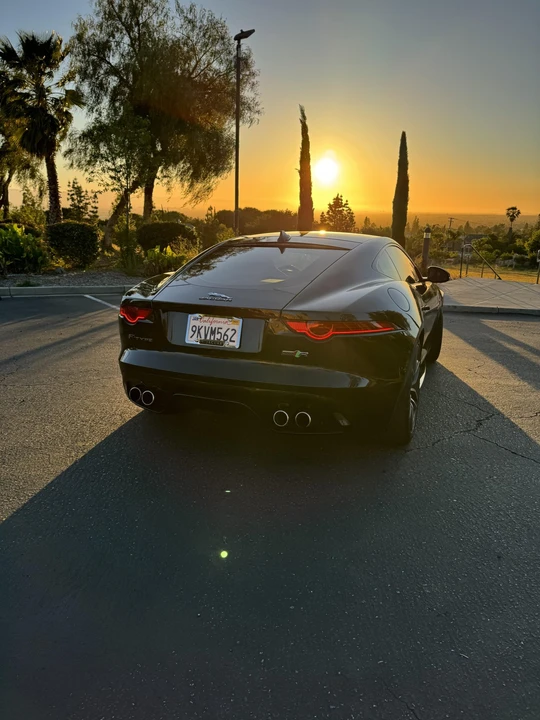 2017 Jaguar F-Type R 1st Gen - Image 25 of 31
