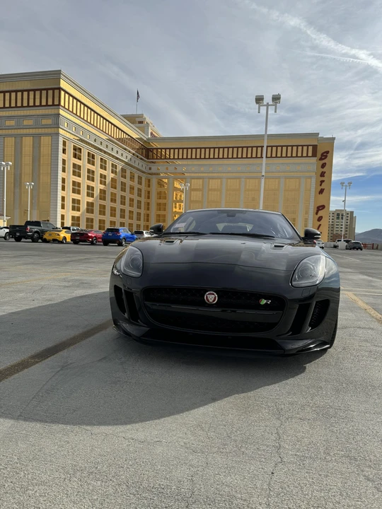 2017 Jaguar F-Type R 1st Gen - Image 16 of 31