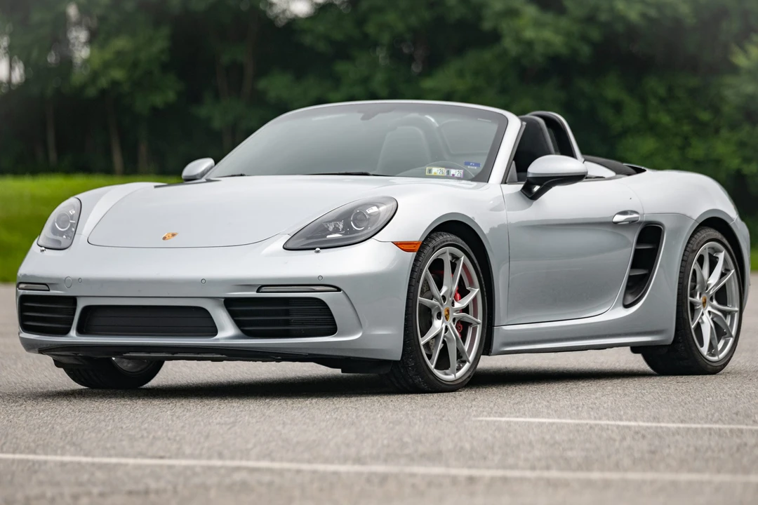 2017 Porsche 718 Boxster S - Image 2 of 31