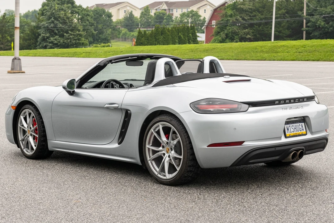 2017 Porsche 718 Boxster S - Image 4 of 31