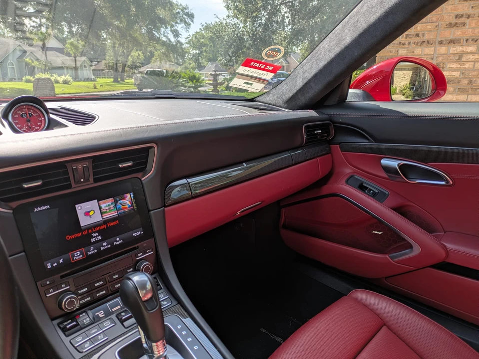 2017 Porsche 991 Carrera GTS - Image 25 of 31