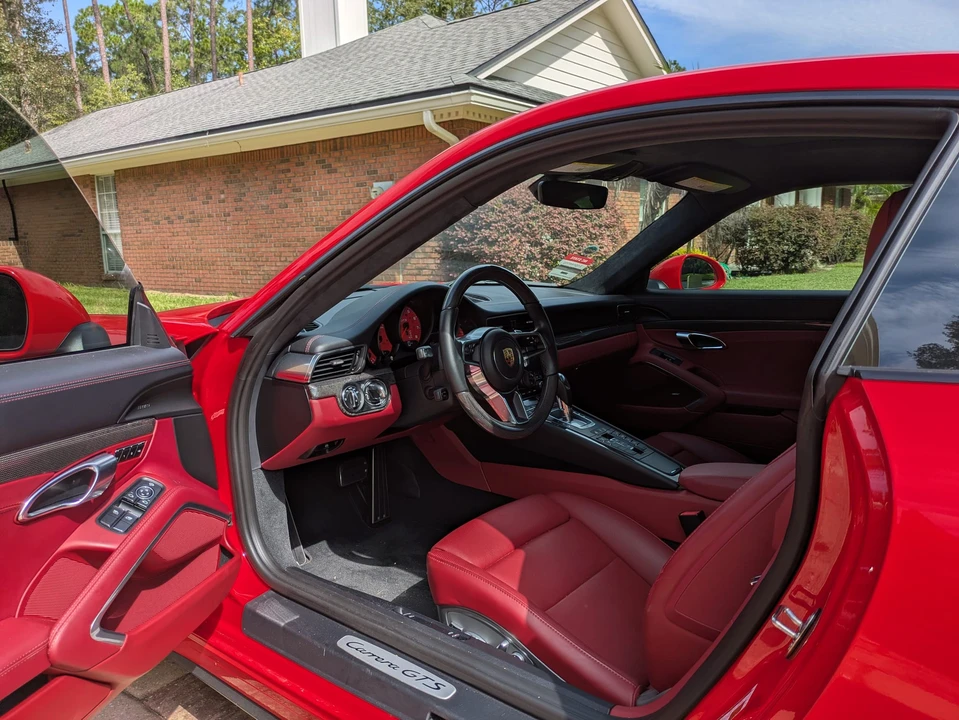 2017 Porsche 991 Carrera GTS - Image 16 of 31
