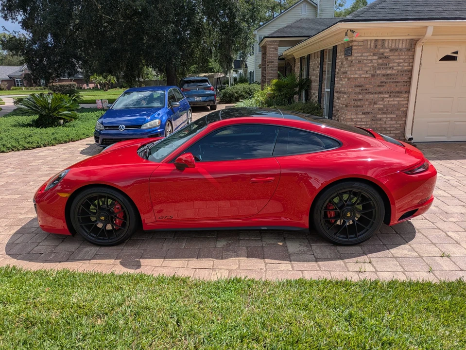 2017 Porsche 991 Carrera GTS - Image 9 of 31