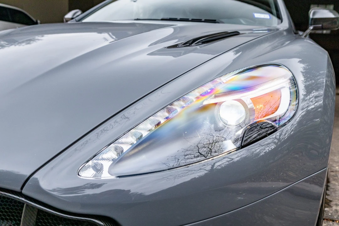 2018 Aston Martin Vanquish 2nd Gen - Image 21 of 31