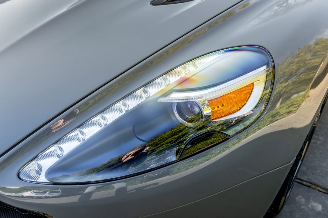 2018 Aston Martin Vanquish 2nd Gen - Image 22 of 31
