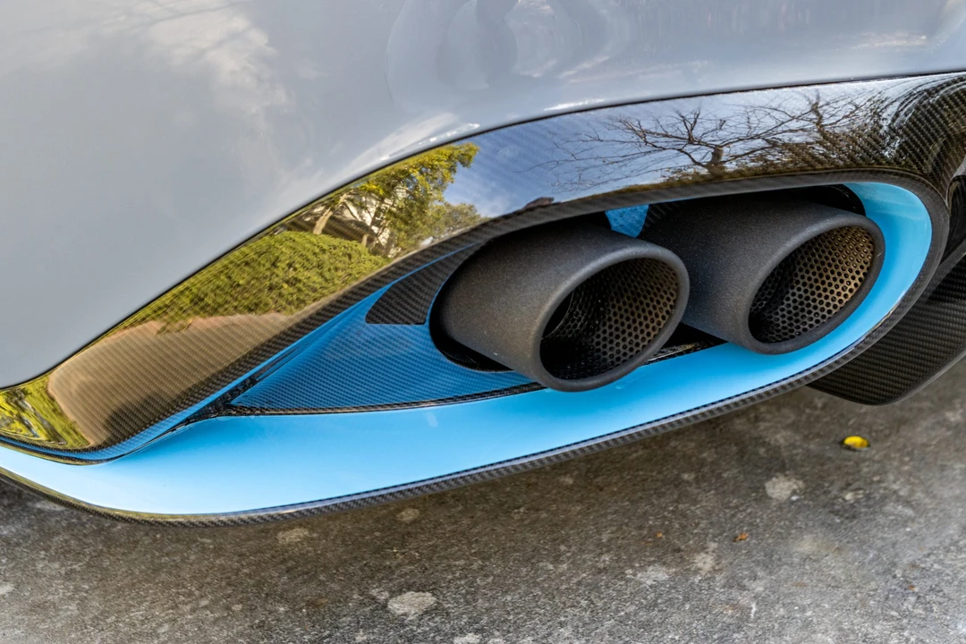 2018 Aston Martin Vanquish 2nd Gen - Image 18 of 31