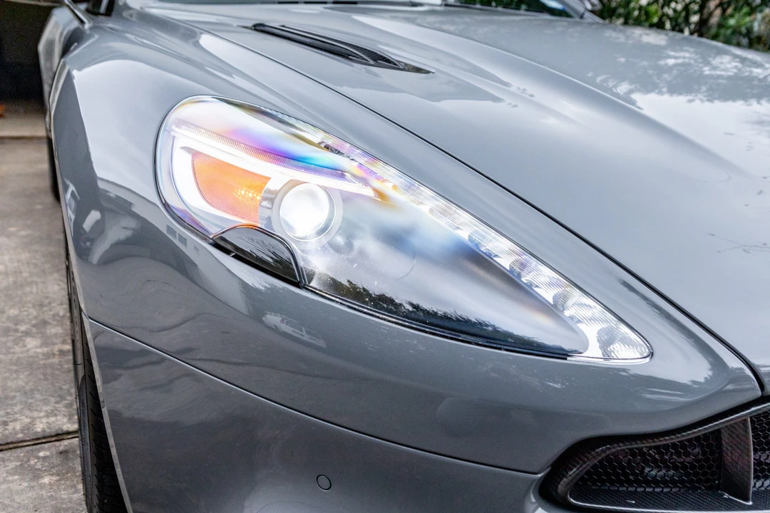 2018 Aston Martin Vanquish 2nd Gen - Image 19 of 31