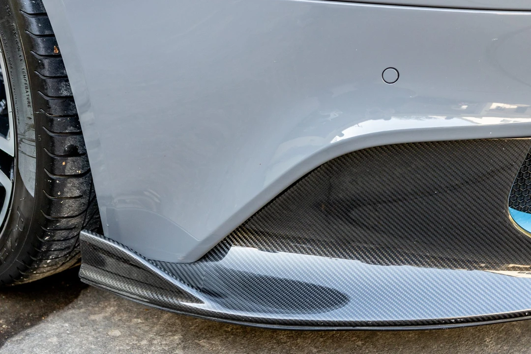 2018 Aston Martin Vanquish 2nd Gen - Image 17 of 31