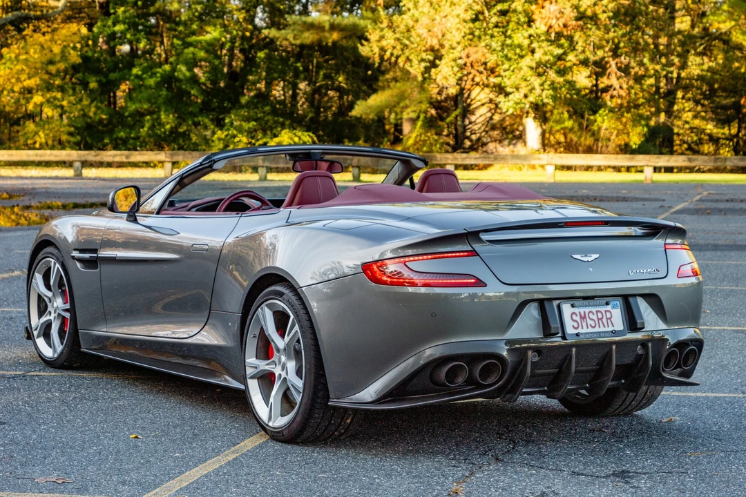 2018 Aston Martin Vanquish 2nd Gen - Image 17 of 31