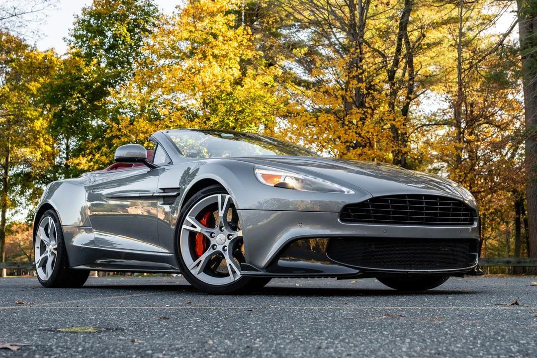 2018 Aston Martin Vanquish 2nd Gen - Image 8 of 31
