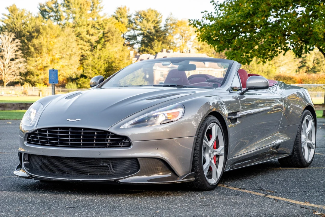 2018 Aston Martin Vanquish 2nd Gen - Image 3 of 31