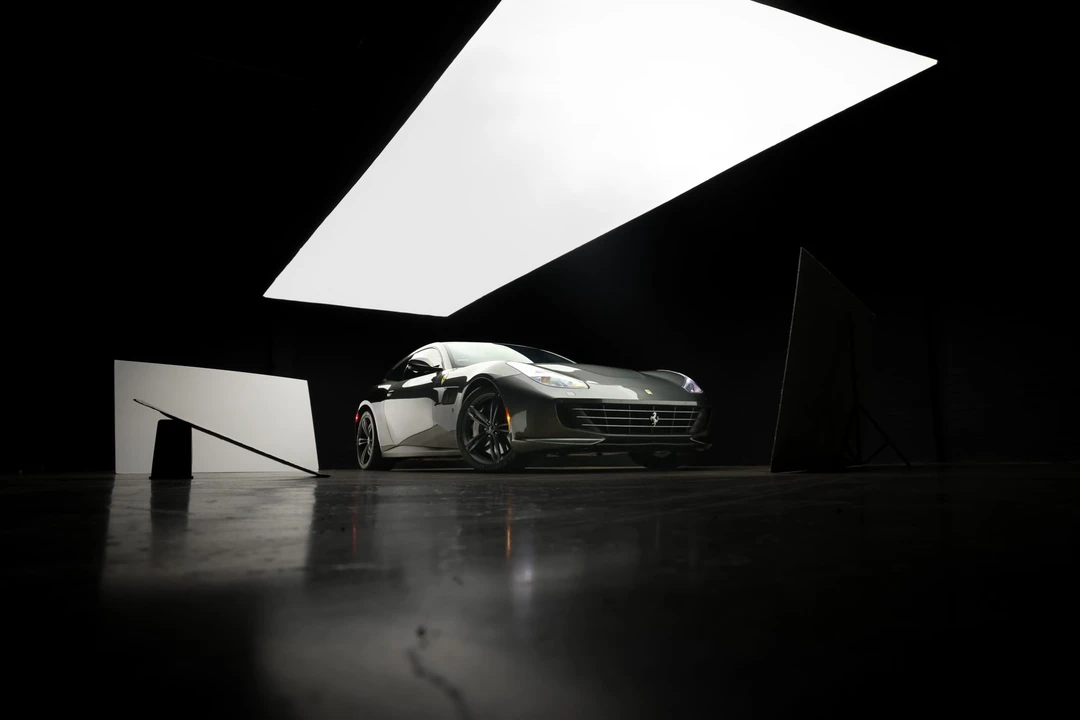 2018 Ferrari GTC4Lusso - Image 30 of 31