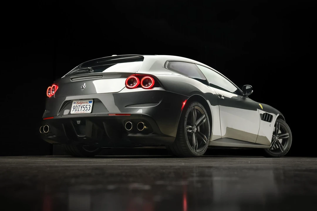 2018 Ferrari GTC4Lusso - Image 21 of 31
