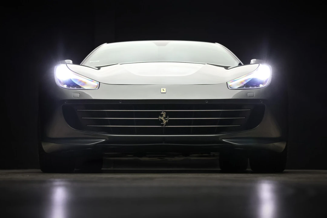2018 Ferrari GTC4Lusso - Image 10 of 31