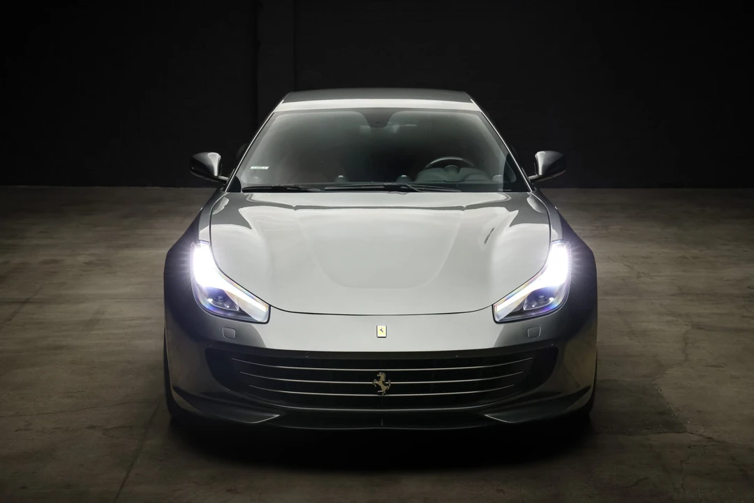 2018 Ferrari GTC4Lusso - Image 8 of 31