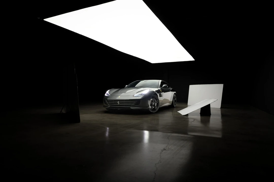 2018 Ferrari GTC4Lusso - Image 29 of 31