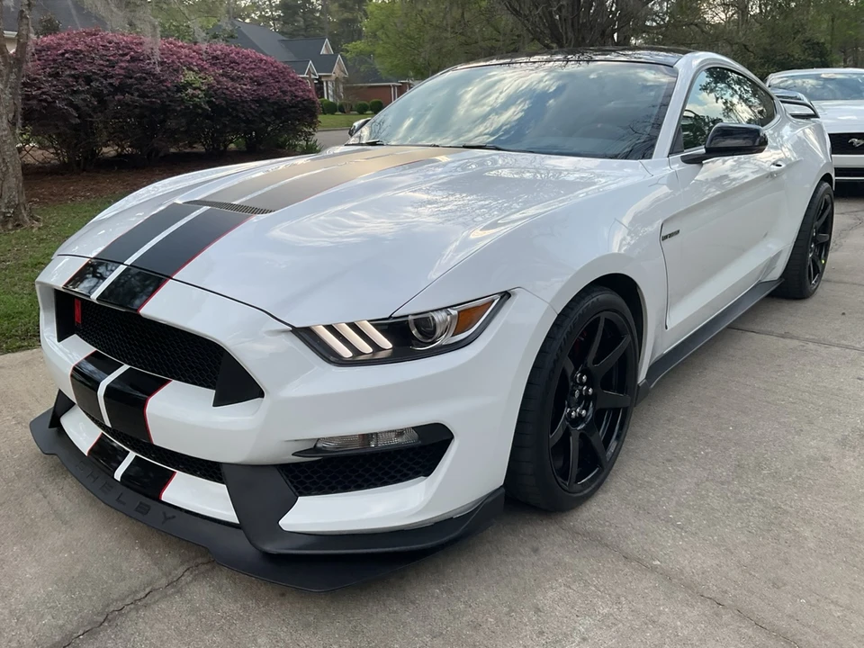 2018 Ford S550 Shelby Mustang GT350R - Image 2 of 31