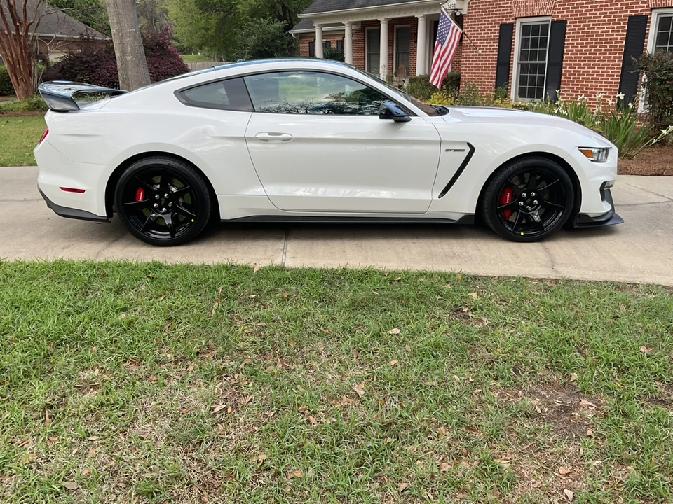 2018 Ford S550 Shelby Mustang GT350R - Image 9 of 31