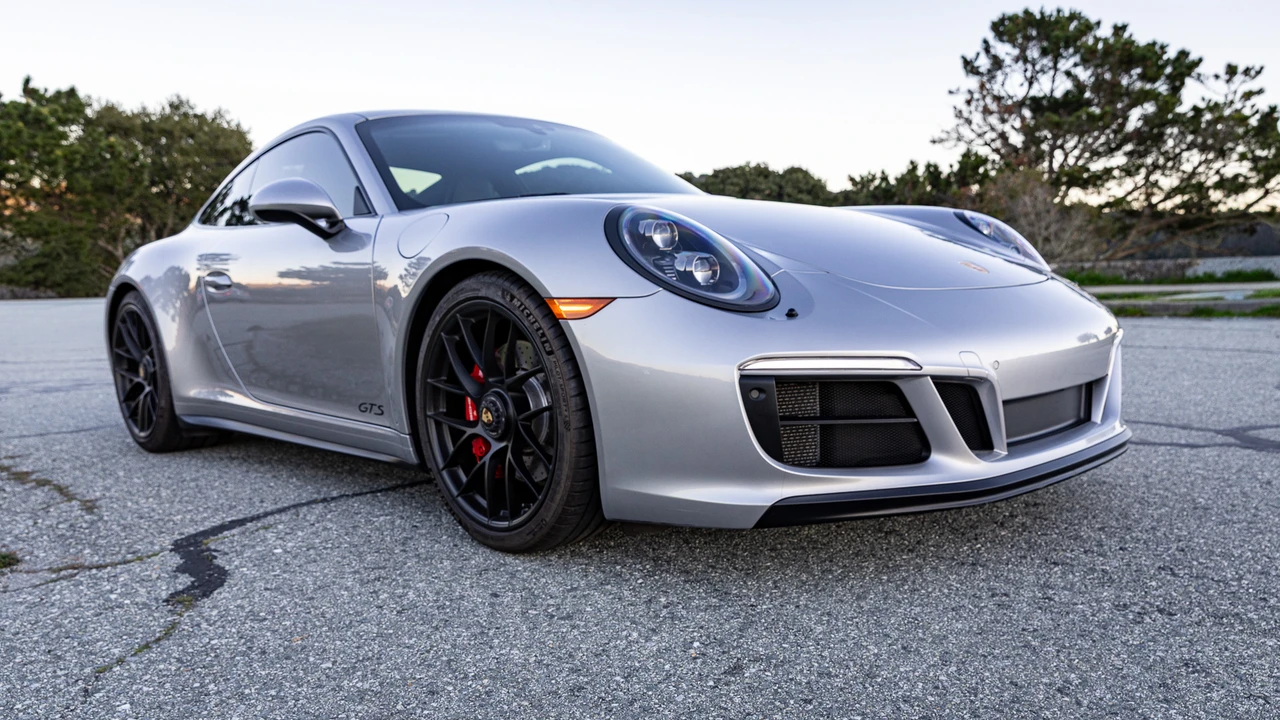 2018 Porsche 991 Carrera GTS - Image 19 of 31