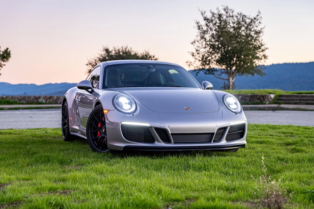 2018 Porsche 991 Carrera GTS - Image 17 of 31