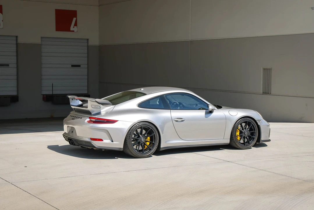 2018 Porsche 991 GT3 - Image 12 of 31