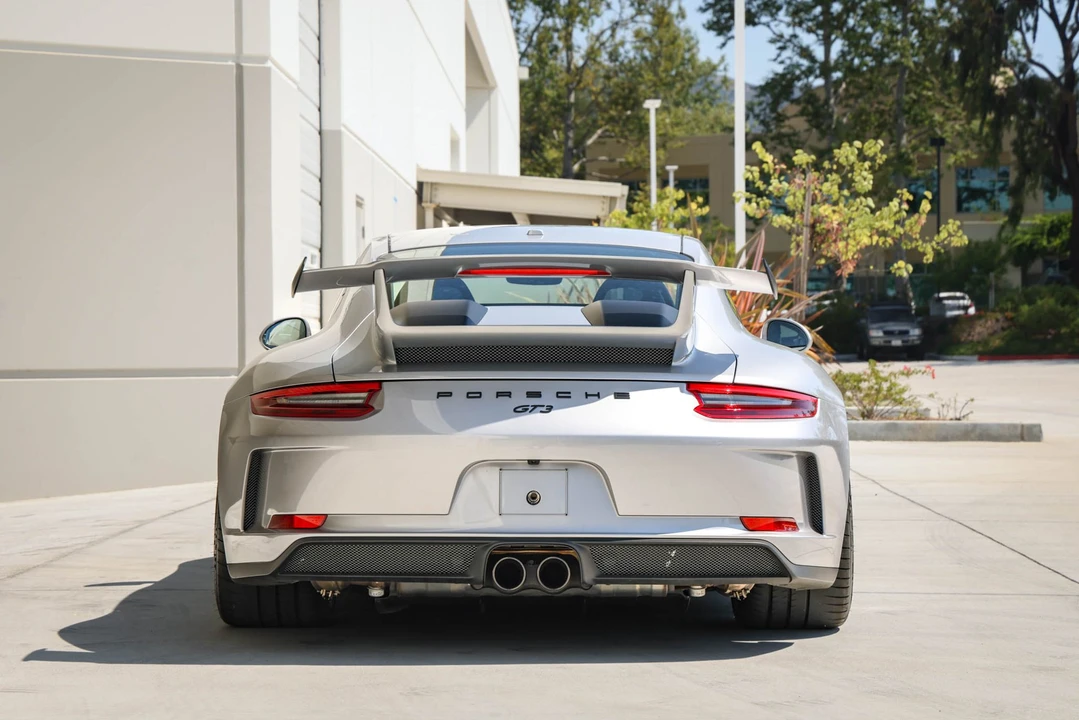 2018 Porsche 991 GT3 - Image 16 of 31