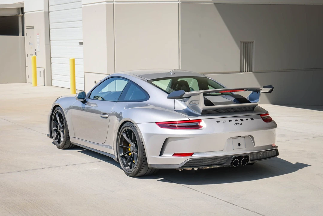 2018 Porsche 991 GT3 - Image 18 of 31