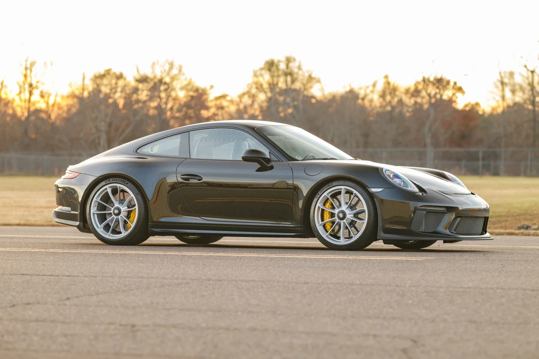 2018 Porsche 991 GT3 - Image 19 of 31