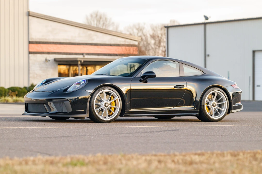 2018 Porsche 991 GT3 - Image 2 of 31