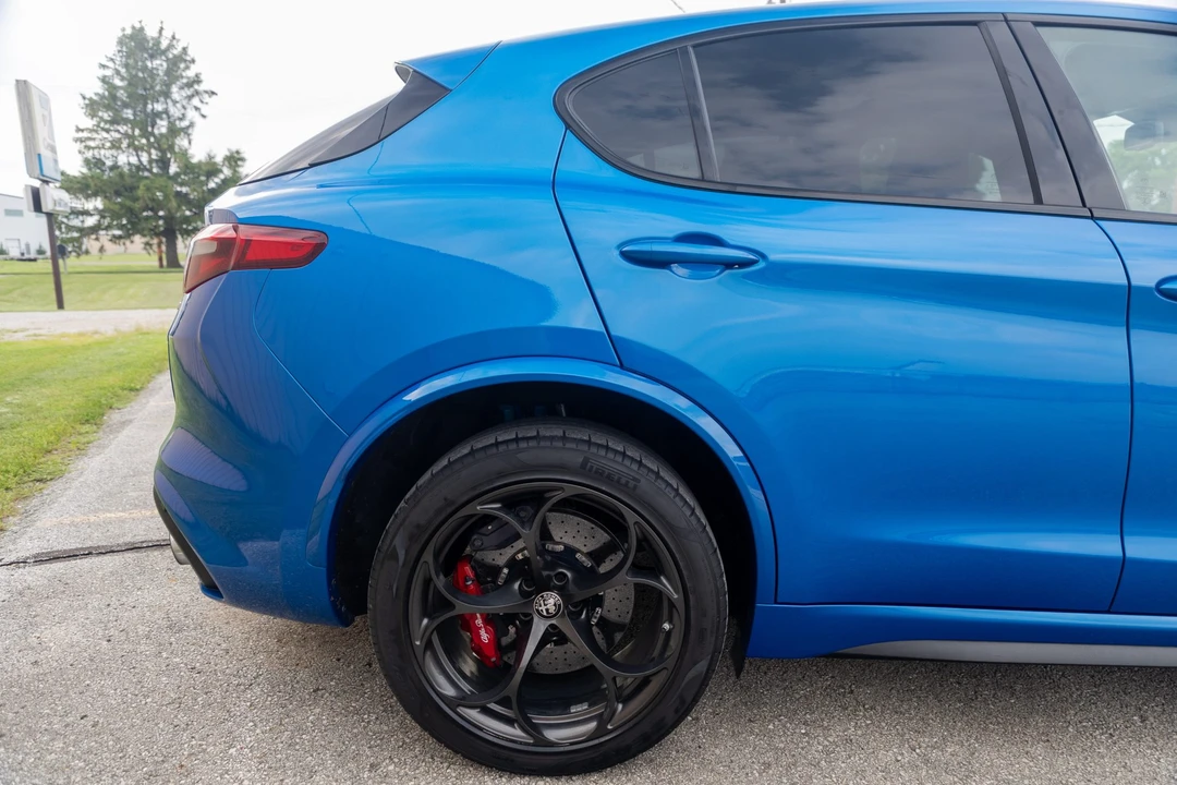 2019 Alfa Romeo Stelvio Quadrifoglio - Image 28 of 31