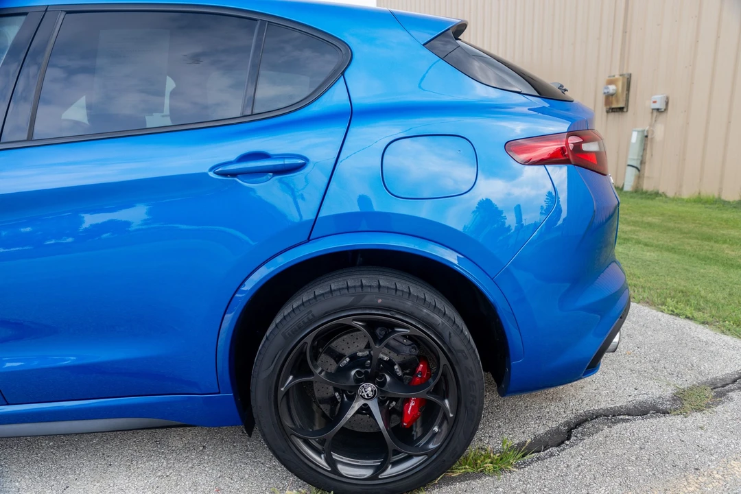 2019 Alfa Romeo Stelvio Quadrifoglio - Image 27 of 31