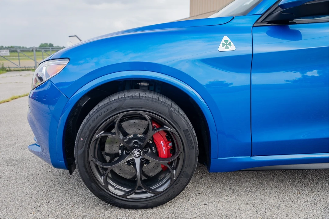 2019 Alfa Romeo Stelvio Quadrifoglio - Image 25 of 31