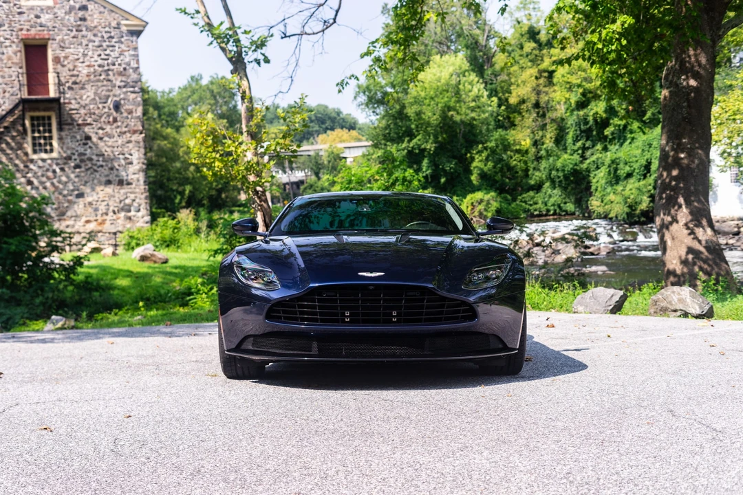 2019 Aston Martin DB11 AMR - Image 2 of 31