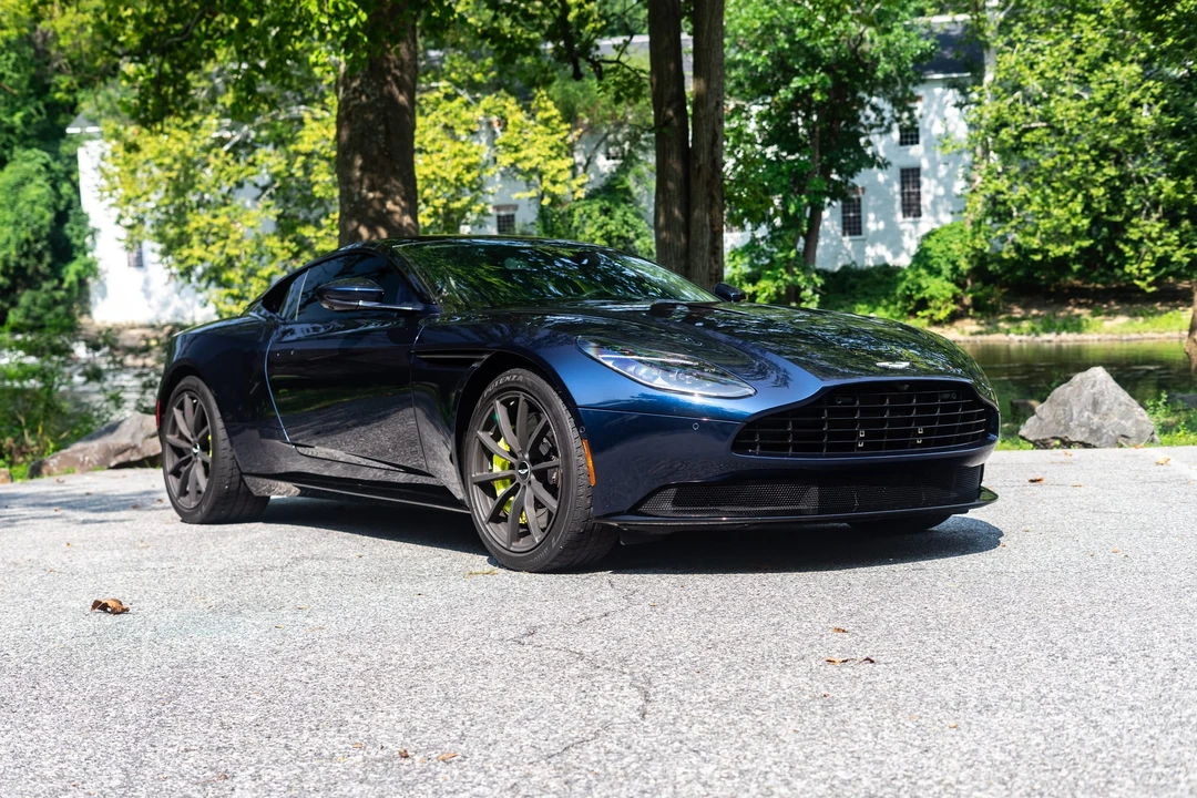 2019 Aston Martin DB11 AMR - Image 31 of 31