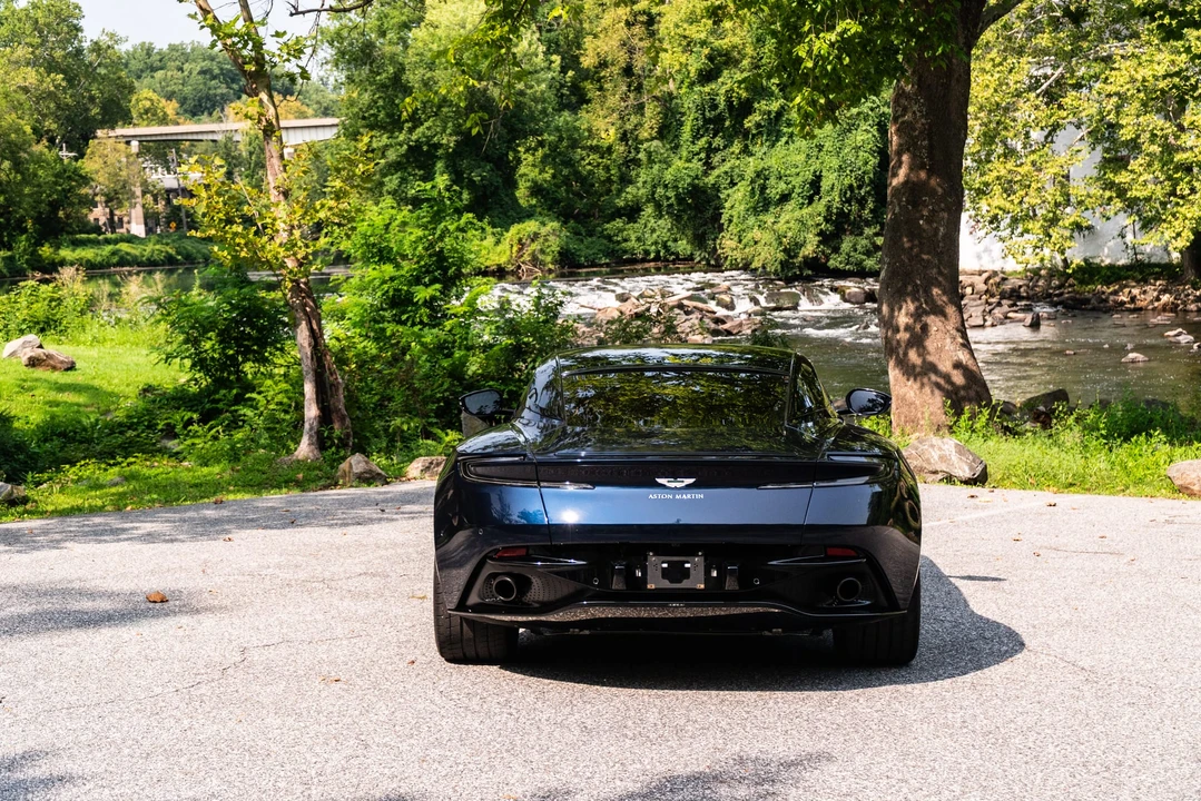 2019 Aston Martin DB11 AMR - Image 24 of 31