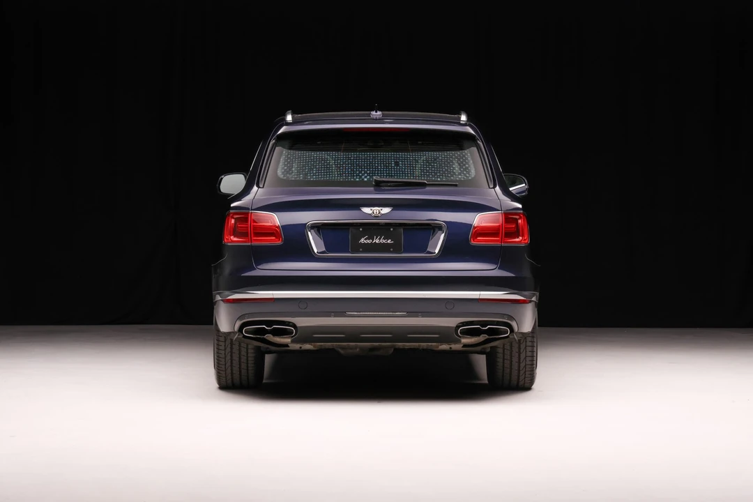 2019 Bentley Bentayga - Image 7 of 31