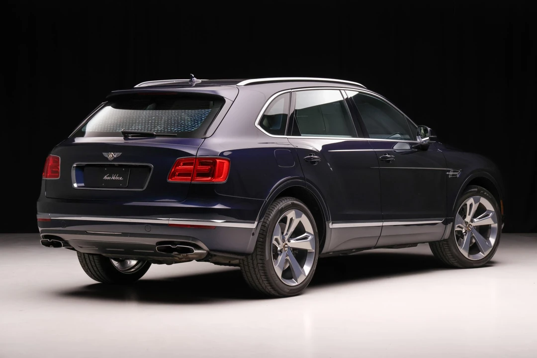 2019 Bentley Bentayga - Image 9 of 31